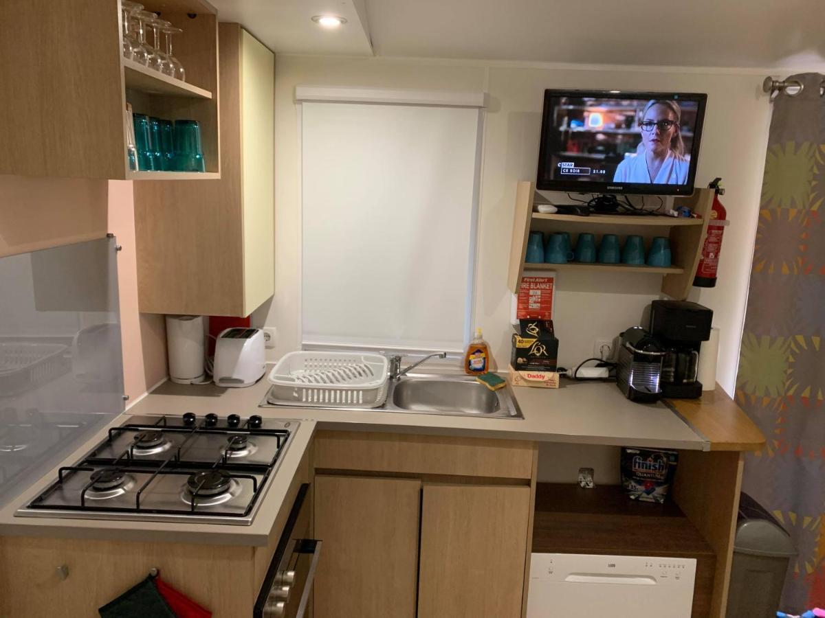 Mobilehome 8 Personnes Avec Clim Situe Aux Sables Du Midi 발라 플라주 외부 사진